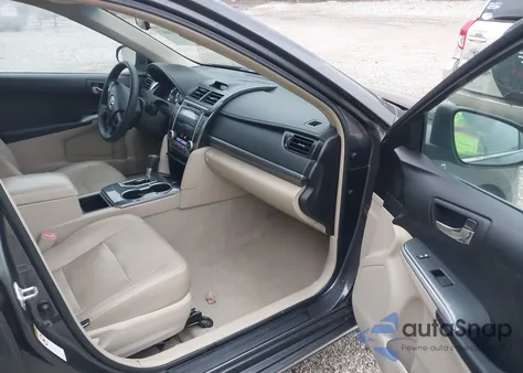 2012 Toyota Camry Hybrid Le z USA, uszkodzony, nr VIN 4T1BD1FK0CU015389